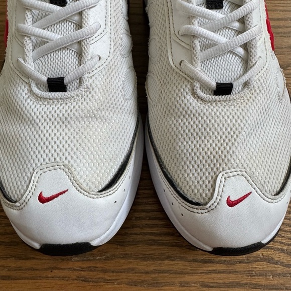 Nike Air Max AP 'White University Red’ Men’s Sneakers Shoes size 11.5 - Picture 7 of 15